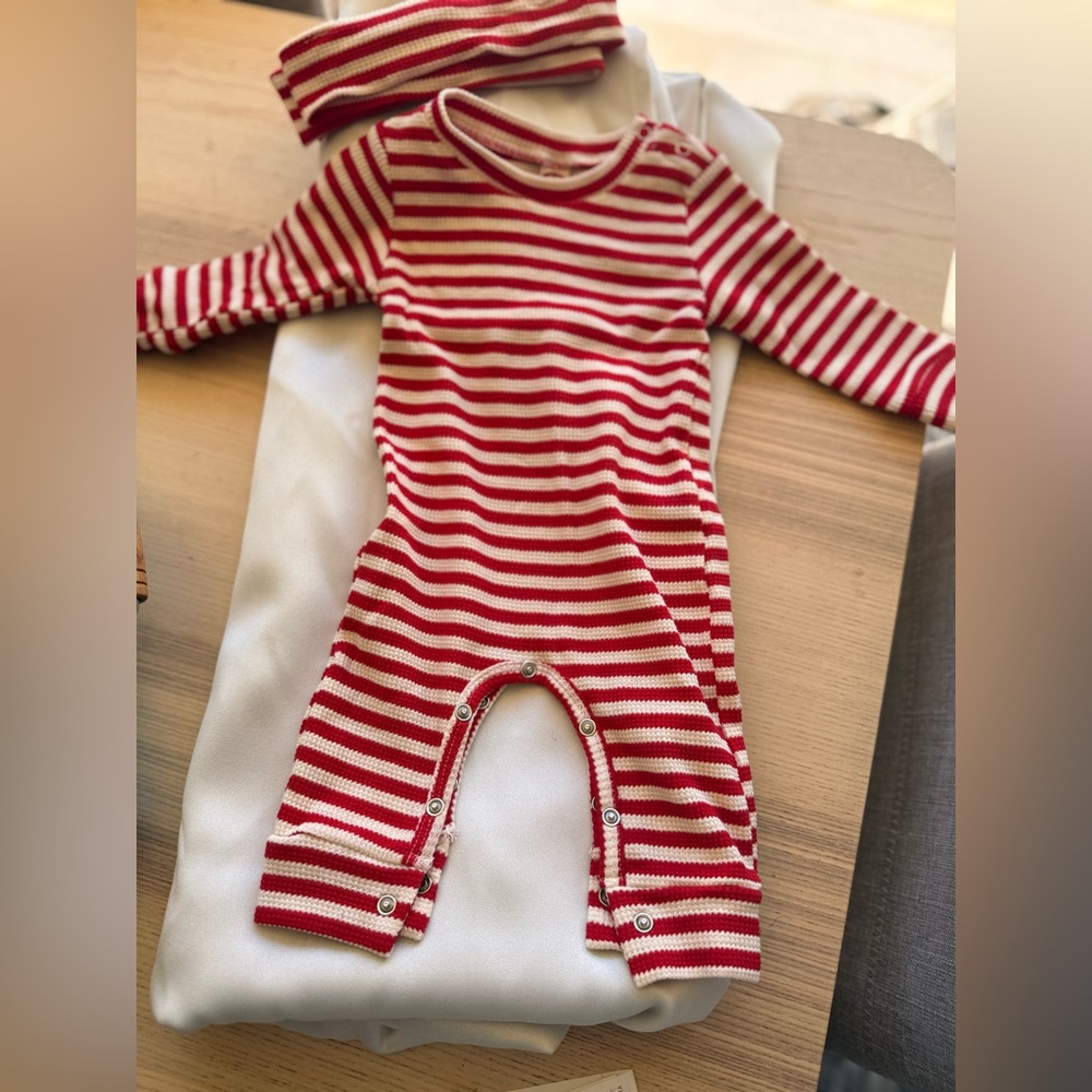 Baby 0-3 Months multiple items! Holiday Couture for baby girls